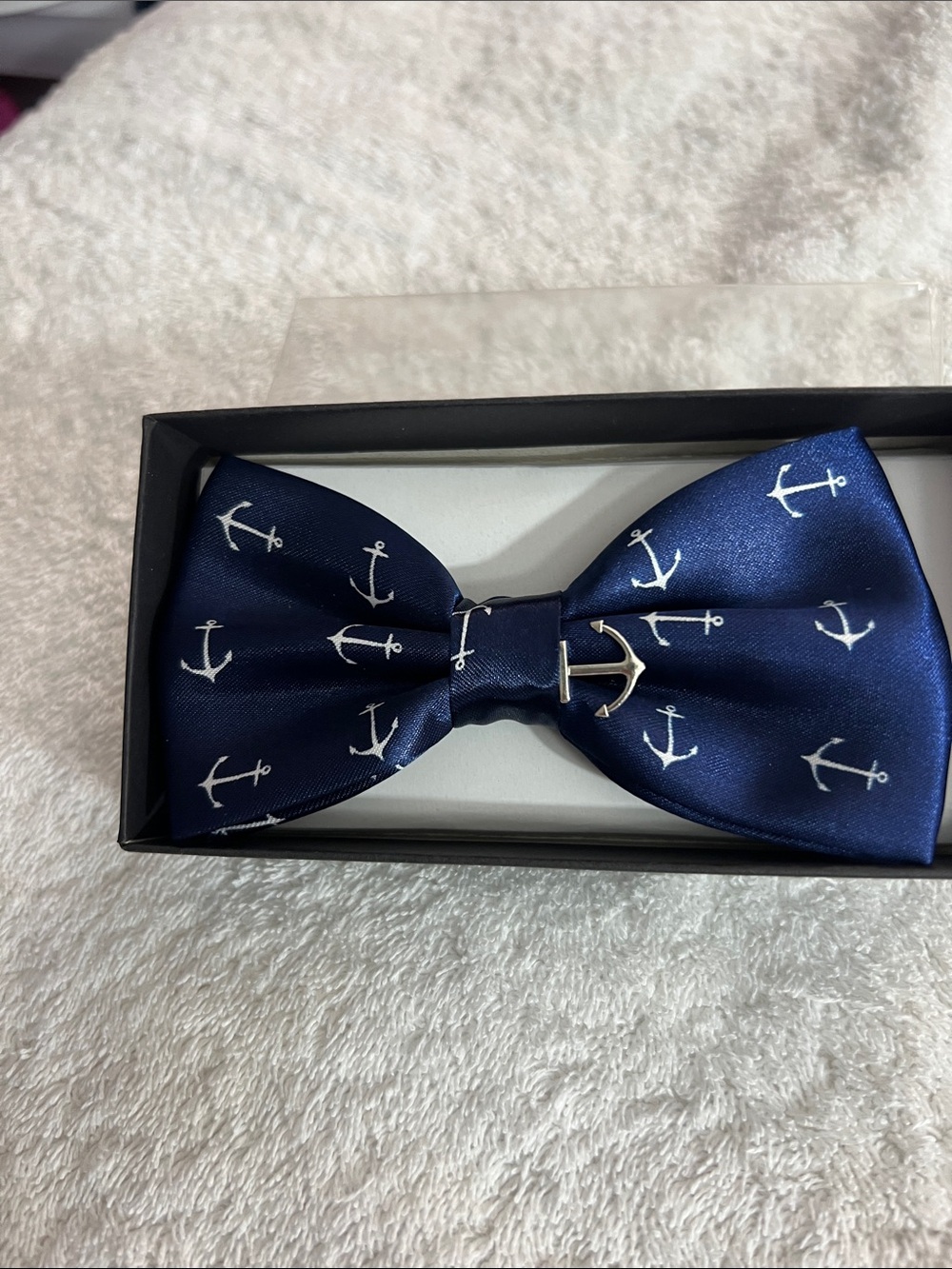 Tytus Tied Navy Anchor Patterned kids/Mens Bow Tie with silver anchor emblem